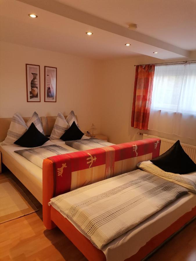 Ferienwohnung Hohe Wand Heiligenblut Exterior foto