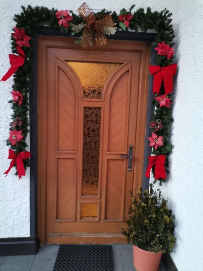 Ferienwohnung Hohe Wand Heiligenblut Exterior foto